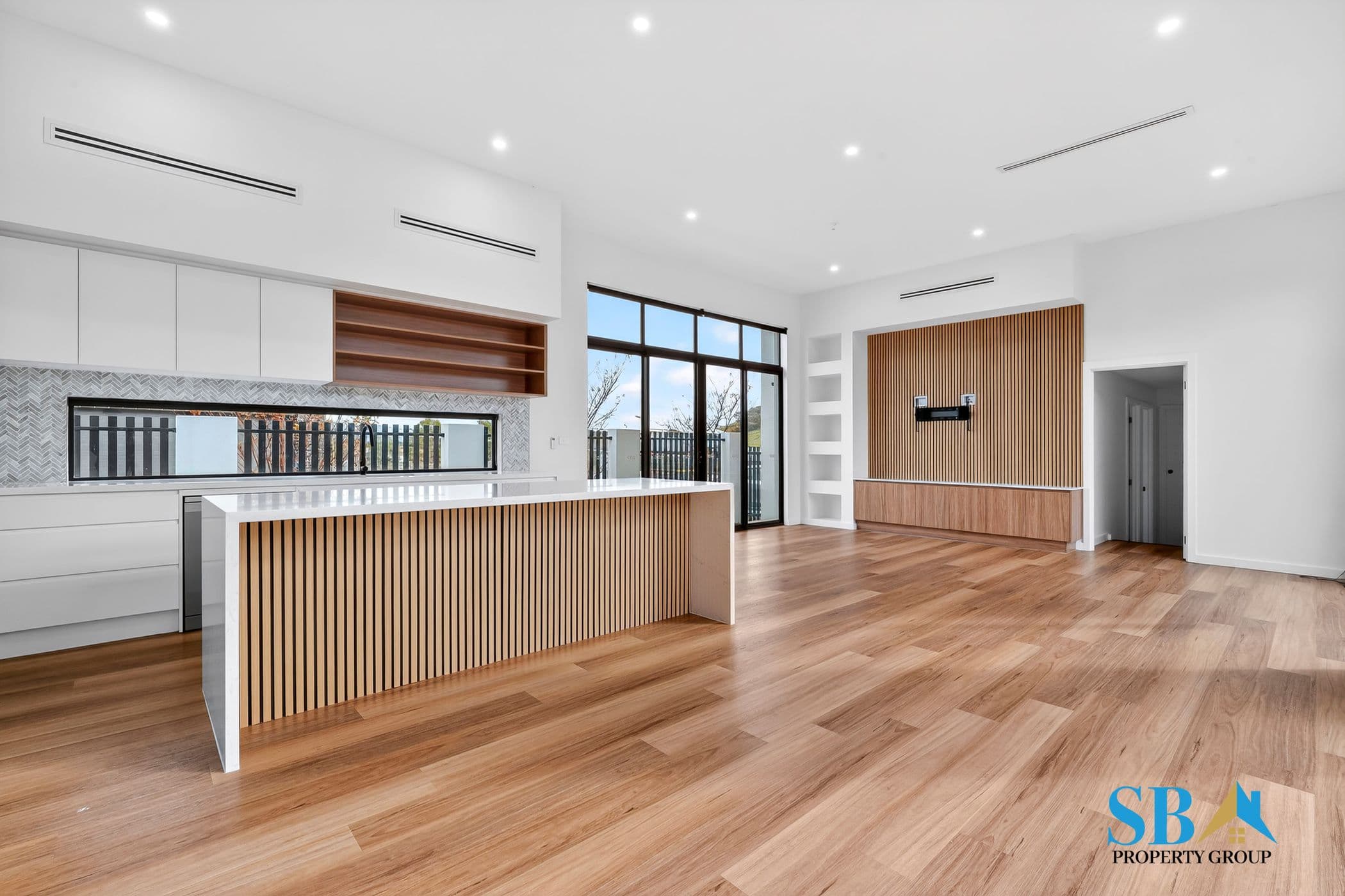 30 Pat Lovell Crescent, WHITLAM ACT 2611 - Image 5
