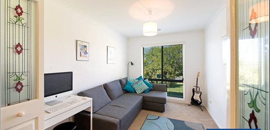 19 Taylor Street Ngunnawal ACT 2913