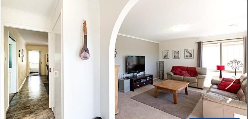 19 Taylor Street Ngunnawal ACT 2913